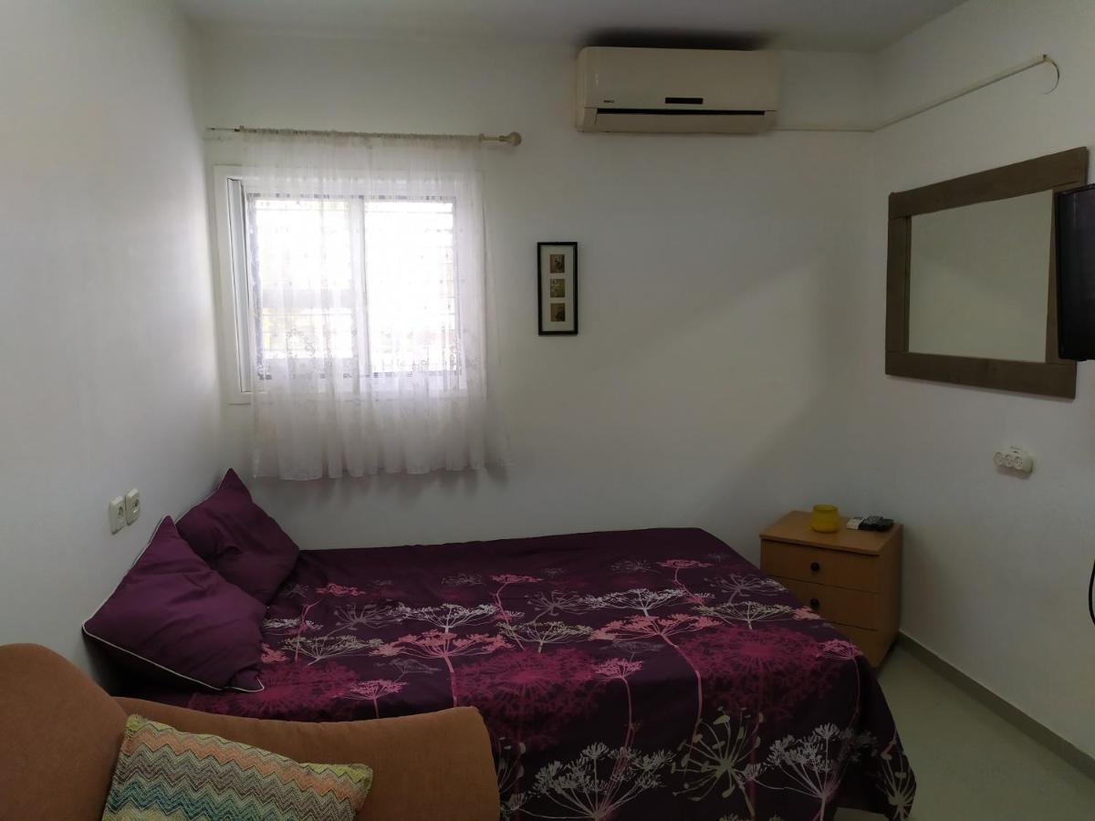 Nelly'S Housing Unit Apartment Ейлат Екстериор снимка