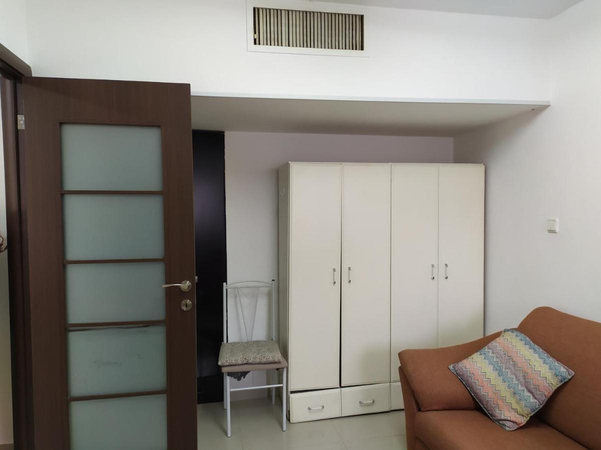 Nelly'S Housing Unit Apartment Ейлат Екстериор снимка