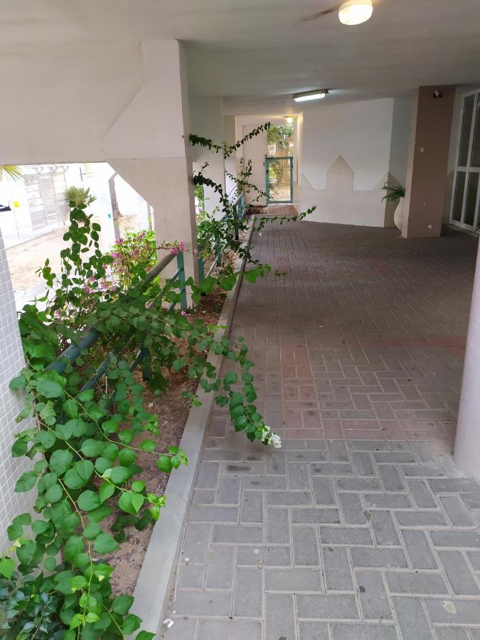 Nelly'S Housing Unit Apartment Ейлат Екстериор снимка